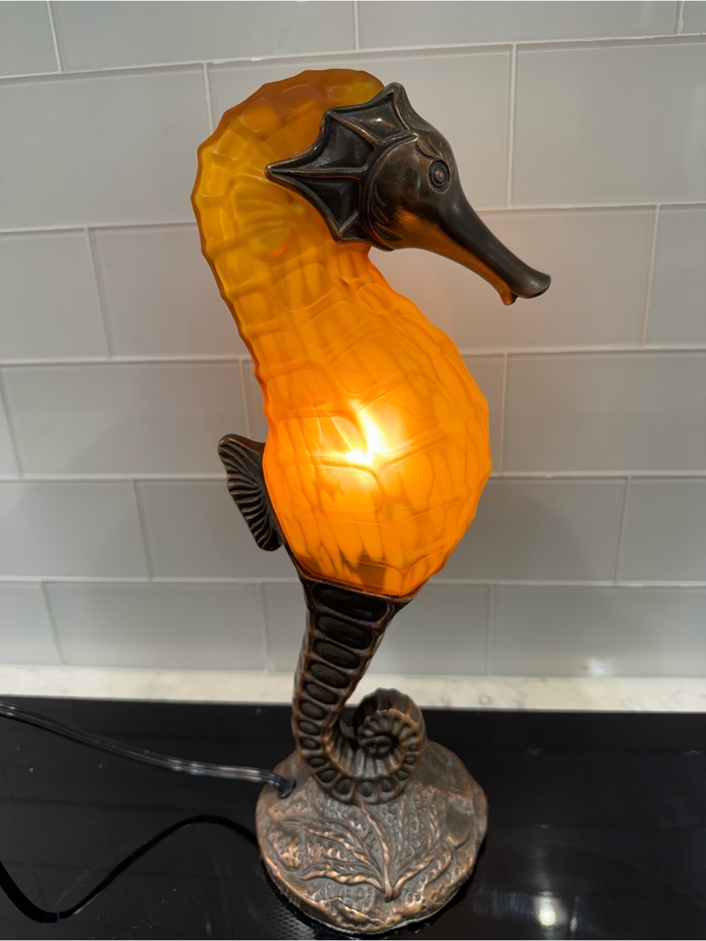 Highly collectible Authentic Tin Chi 2000 Seahorse accent lamp Andrea by Sadek